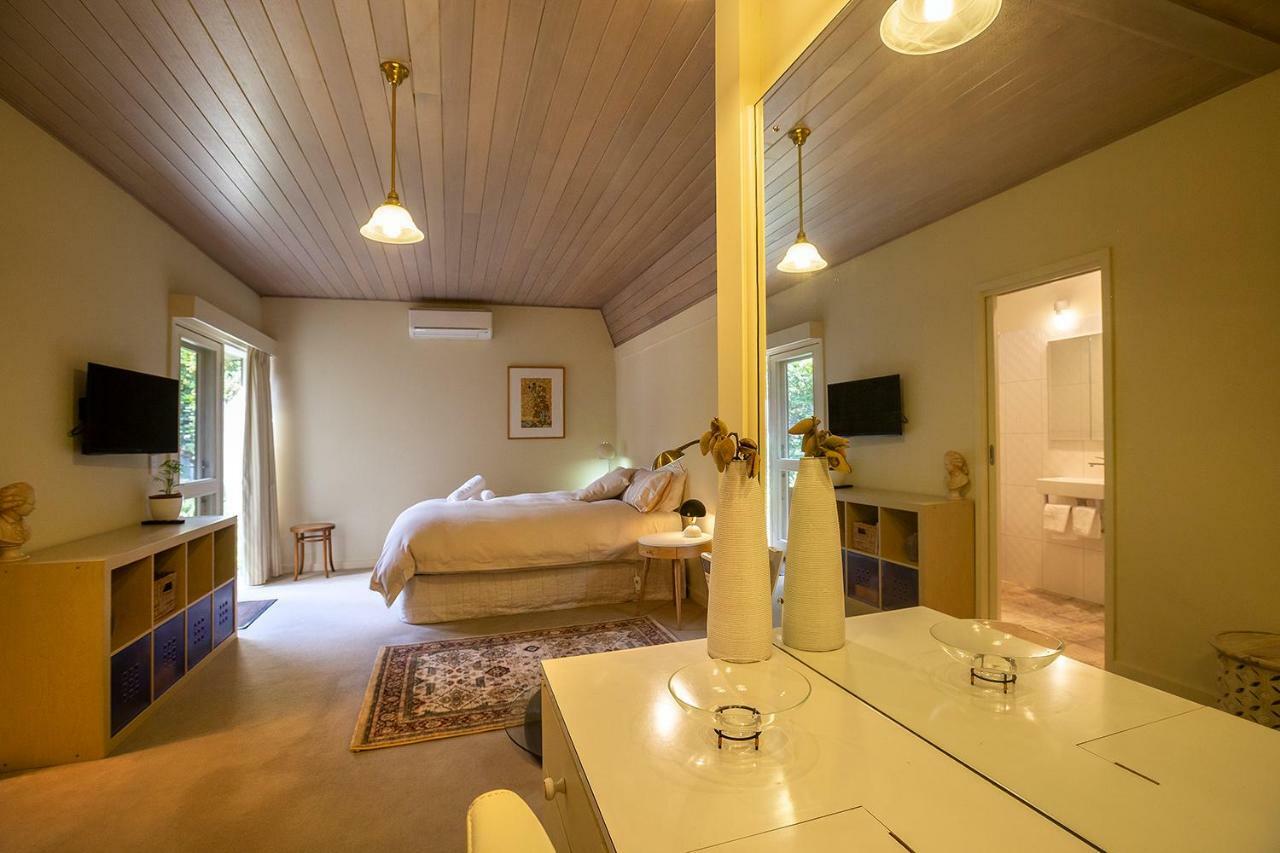 Cygnet, Studio On Sturt แบลเลอแรต ภายนอก รูปภาพ